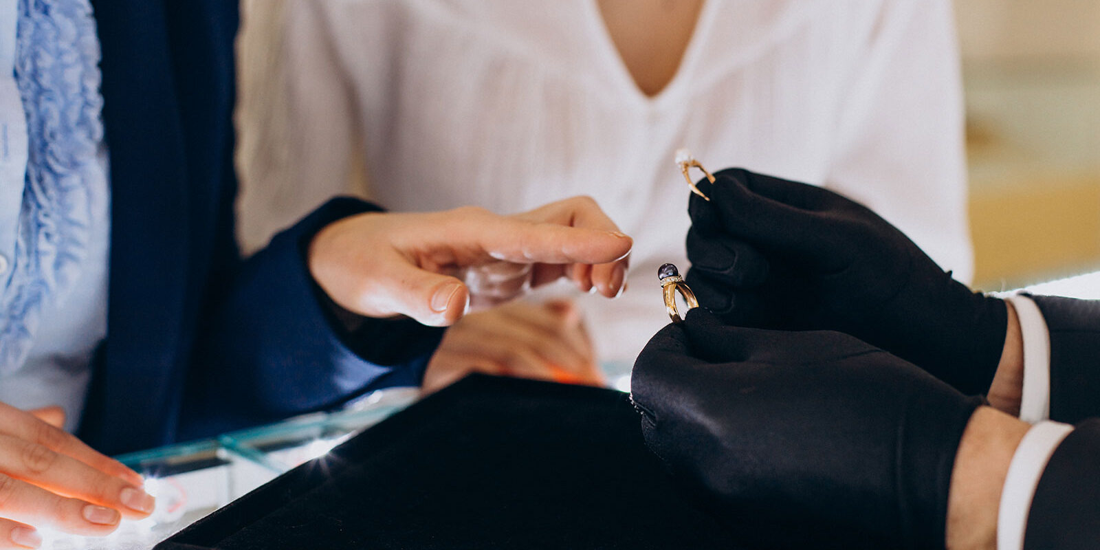 L'Oro come Investimento: Una Storia di Sicurezza Finanziaria